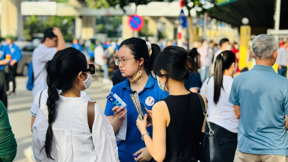 Hà Nội công bố điểm chuẩn bổ sung vào lớp 10 công lập không chuyên